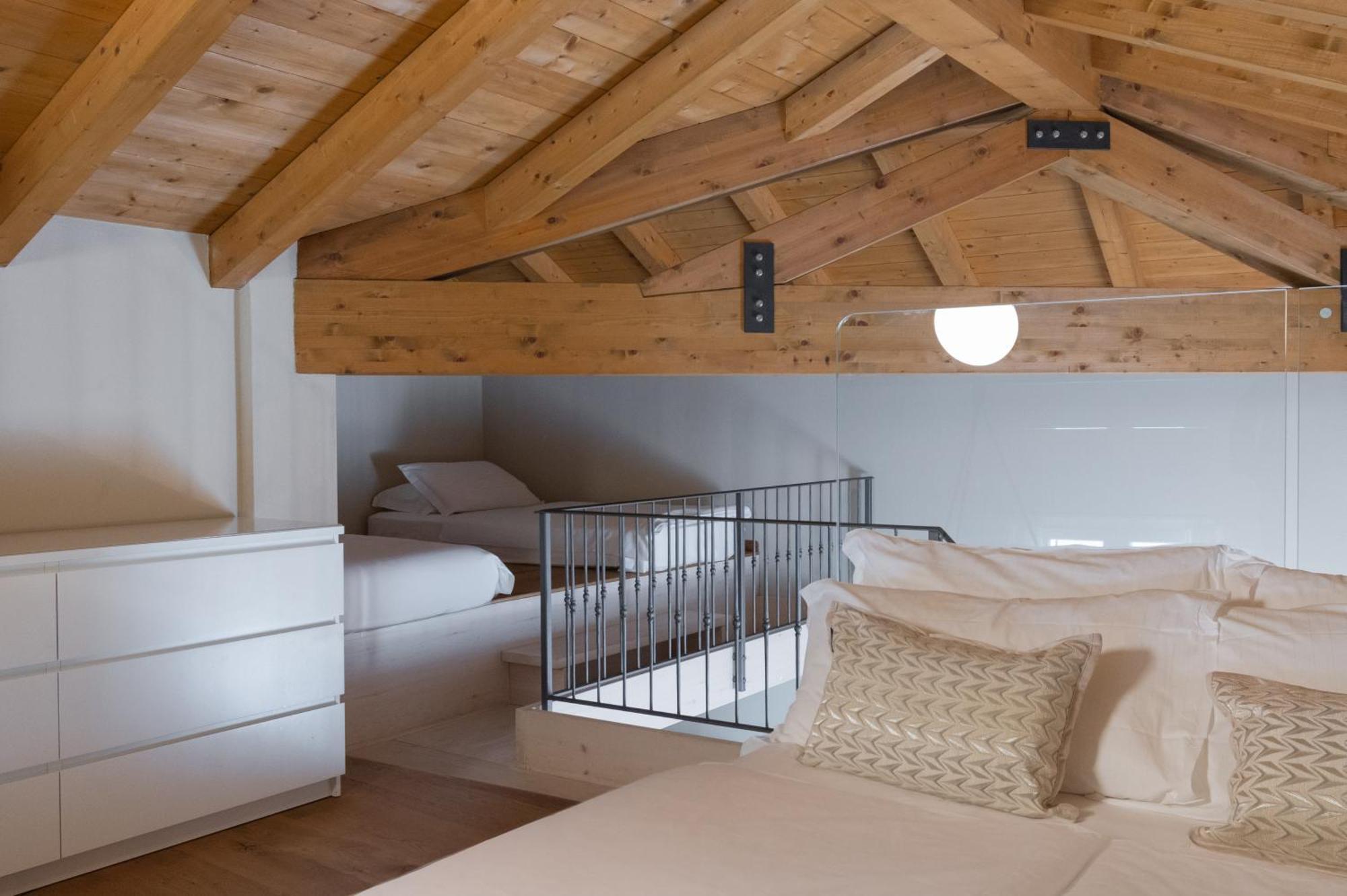 Charming Moment Di Villa Porta - Jolie Maison Луино Екстериор снимка